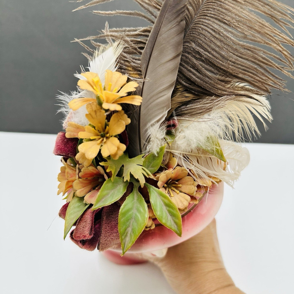 Vintage Nippon Yoko Boeki Lady 7” Head Vase Blond Floral Feather Top Ceramic - Picture 12 of 15